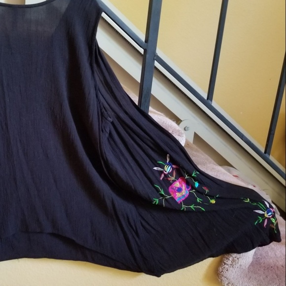 2 - 1 Black Tank with Vest - Picture 4 of 8